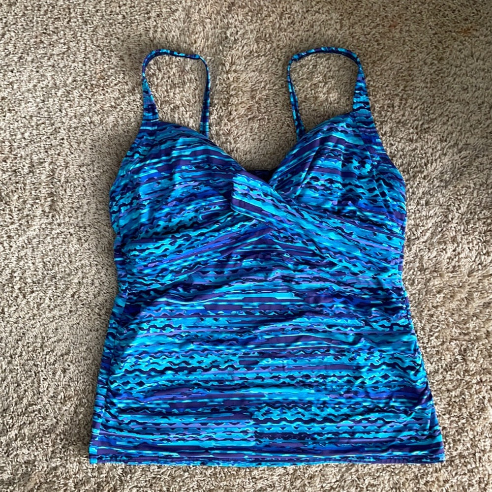 Lands End Navy/Aqua/purple tankini top size 18